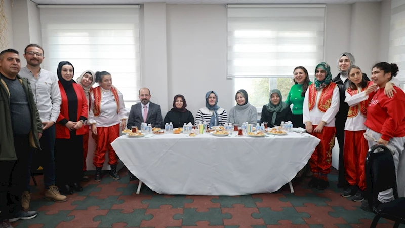 Özel İnsanlar Eğitim Merkezi’nde Yerli Malı Haftası Kutlama Programı