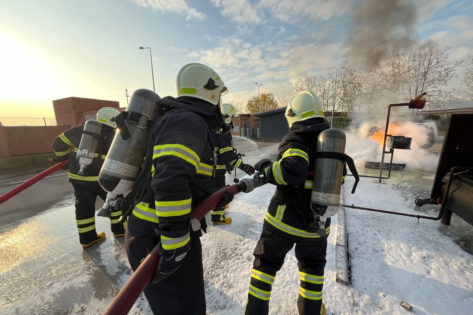 Kocaeli İtfaiyesi’nden AKUT’a eğitim