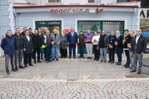 BAŞKAN GÜREL, YALOVA BELEDİYESİ’NİN “ÖZEL” PERSONELLERİ İLE KAHVALTIDA BULUŞTU