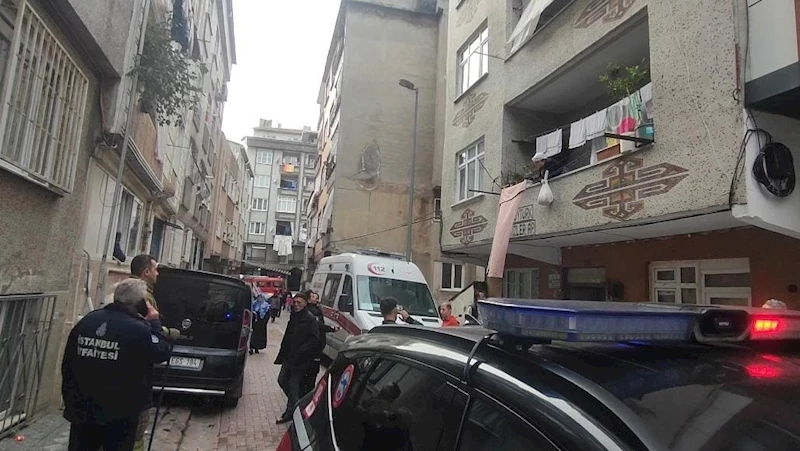 Zeytinburnu’nda 2 gündür kendisinden haber alınamayan kişi evinde ölü bulundu
