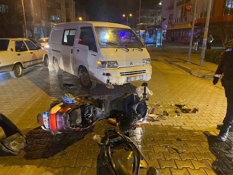 Balıkesir’de trafik kazasında motosiklet sürücüsü yaralandı
