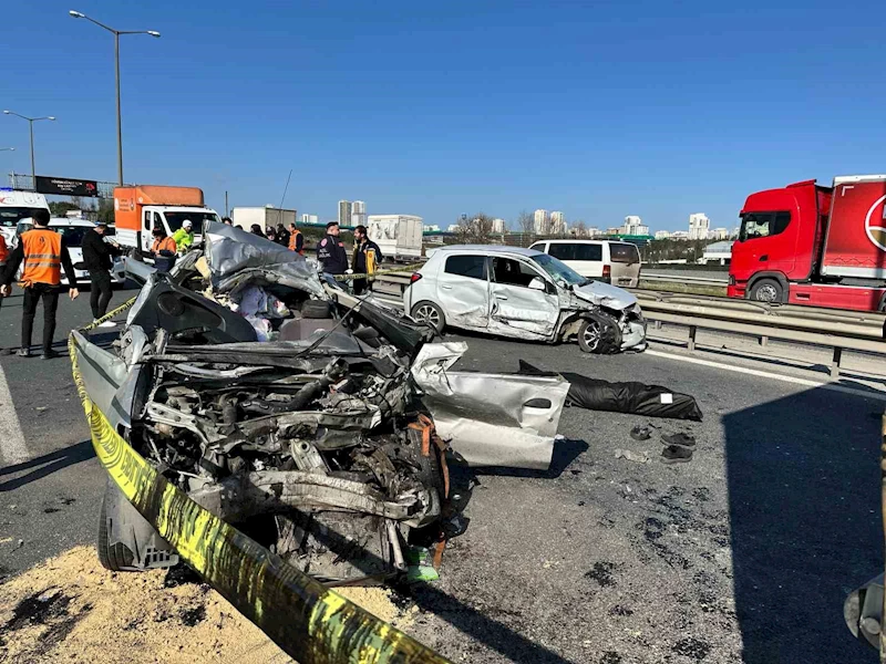TEM Otoyolu’nda zincirleme trafik kazası: 1 ölü
