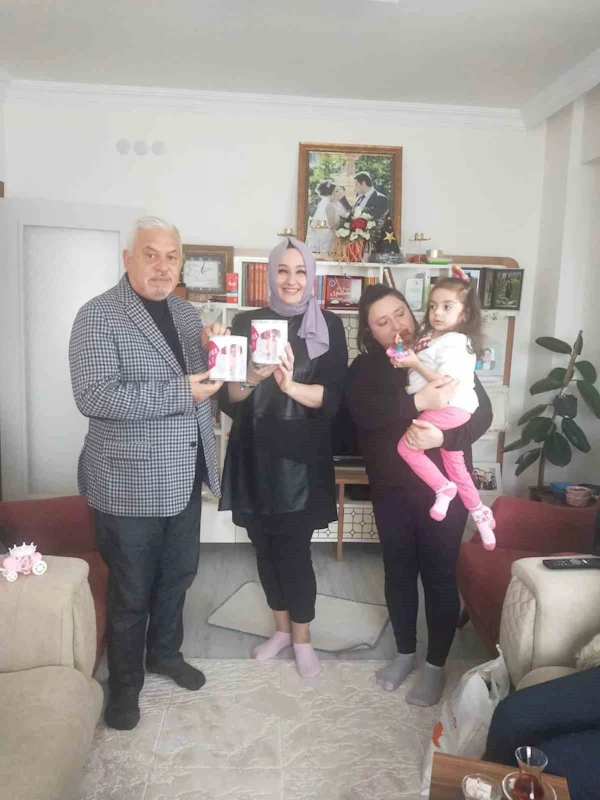 Bilecik Rumeli Türkleri Derneği’nden minik Aydem’e destek

