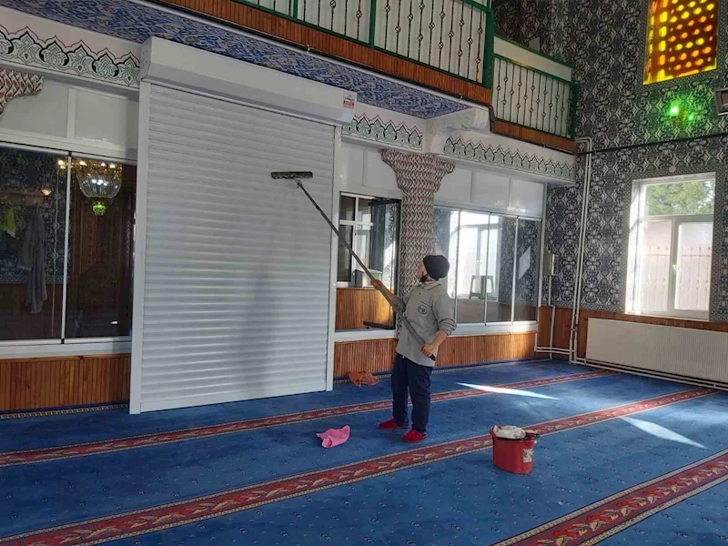 Bozüyük’te camiler Ramazana hazırlanıyor
