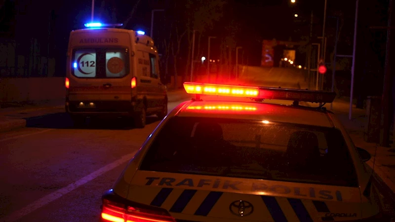 Edirne’de motosikletten düşen 2 kişi yaralandı
