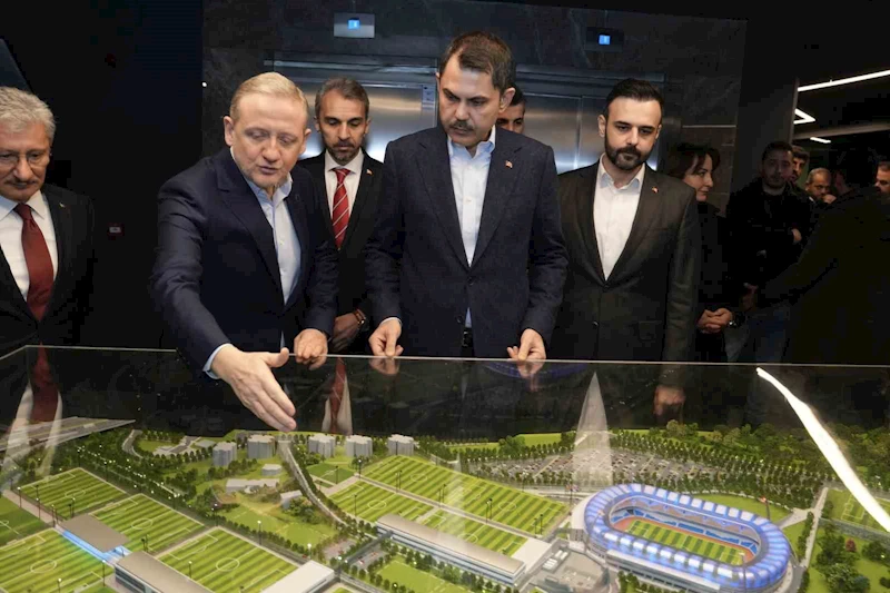 AK Parti İBB Başkan Adayı Murat Kurum, futbol turnuvaları ile ilgili projesini açıkladı
