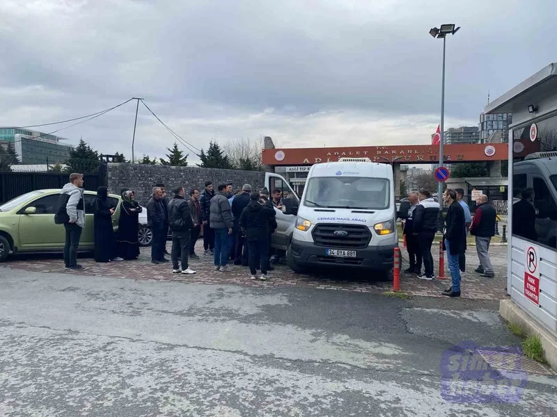 Bakırköy’deki feci kazada hayatını kaybedenlerin cenazesi Adli Tıp Kurumu’ndan alındı