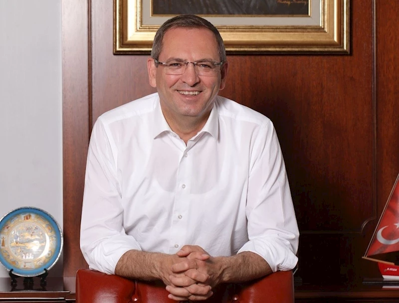 Ayvalık Belediye Başkanı Mesut Ergin, “Ayvalık’a hizmet vermeyenler şimdi bol bol vaatler sıralıyor”
