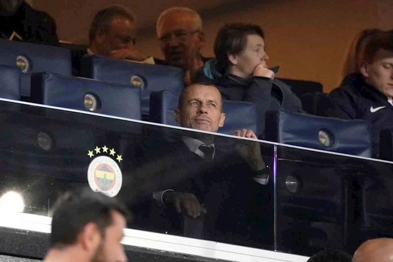 UEFA Başkanı Ceferin, Fenerbahçe - Union SG maçını tribünden takip etti
