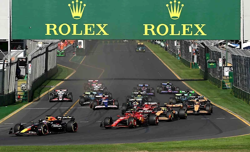 Avustralya Grand Prix’sini Carlos Sainz kazandı
