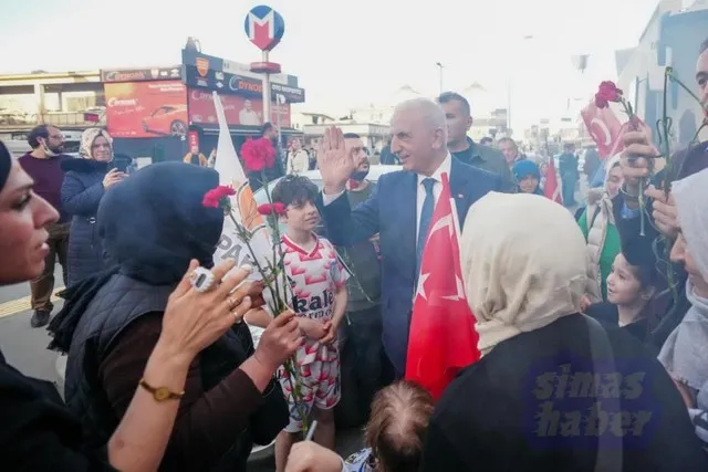 Başkan Yıldırım iftar programında vatandaşlarla bir araya geldi
