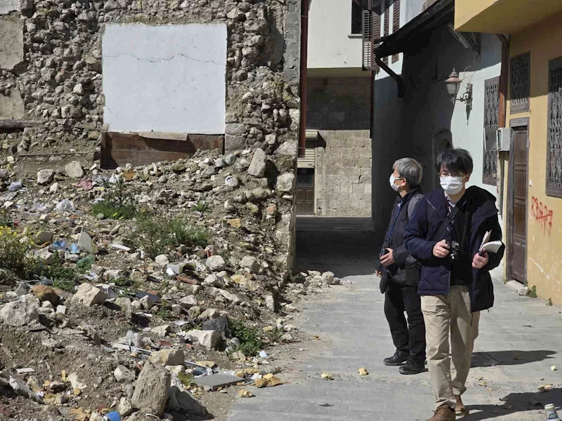 Japonlar’dan depremin yıktığı kentlere akademik destek

