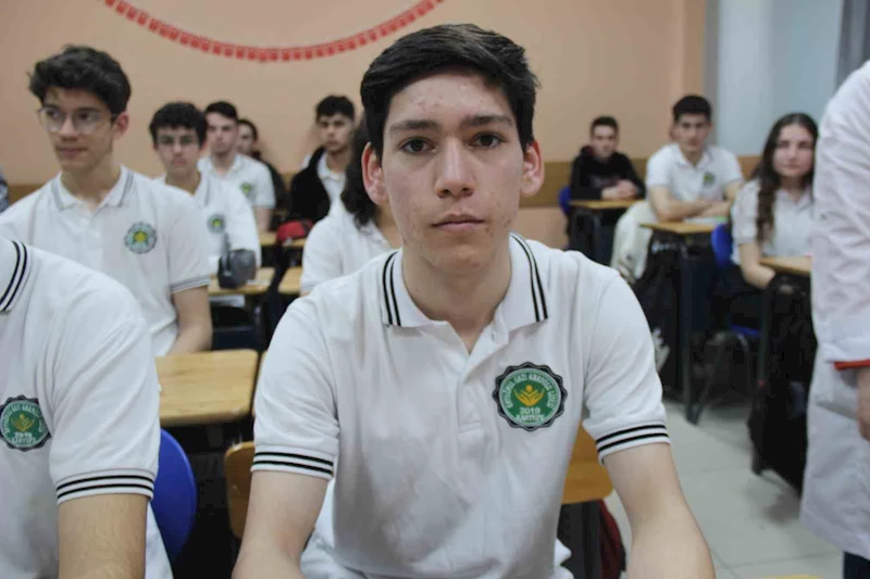 New York’ta düzenlenecek matematik yarışmasında Türkiye’yi temsil edecek

