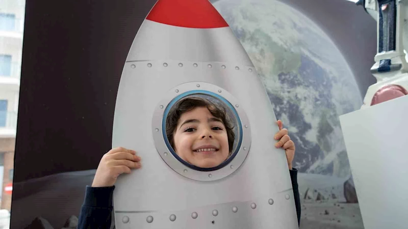 Astronotluk çocuklar için artık hayal değil
