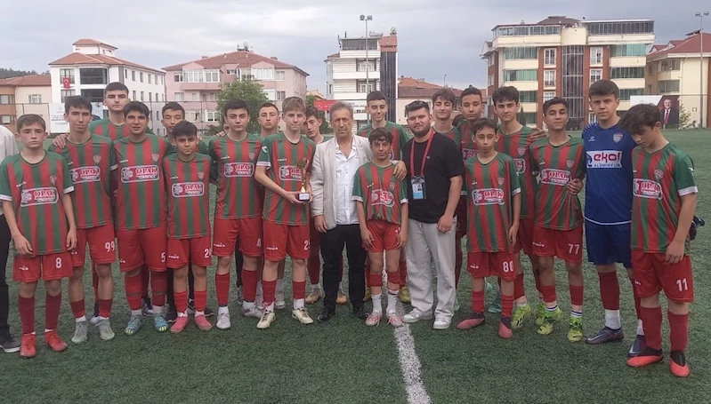 U15 Bilecik Gençler Ligi şampiyonu belli oldu
