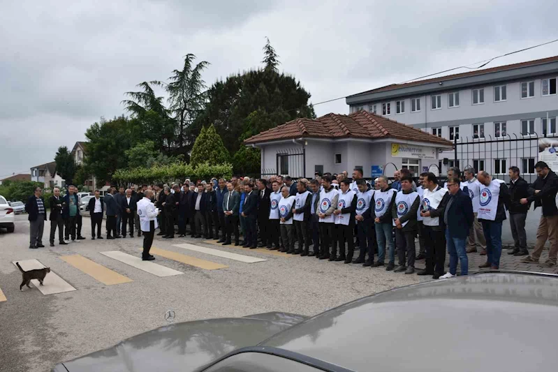 Okul müdürü ile yardımcısının darp edilmesini eğitimciler protesto ederek kınadı
