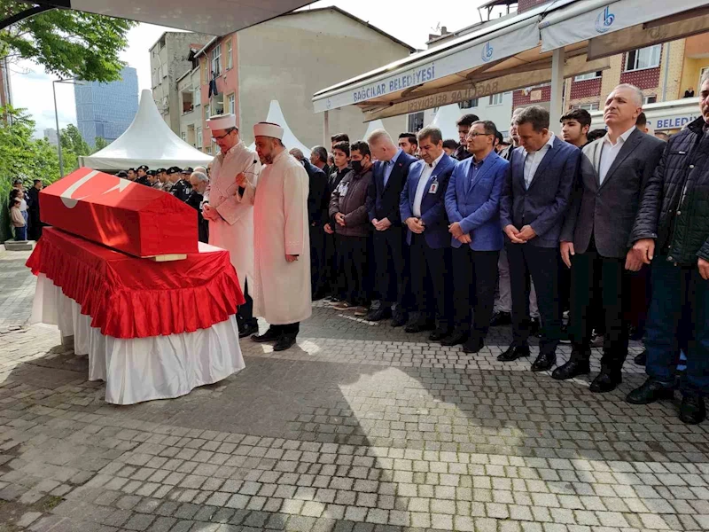 Sarıyer’de trafik kazasında hayatını kaybeden polis memuru Muhammed Erdem Yiğit son yolculuğuna uğurlandı