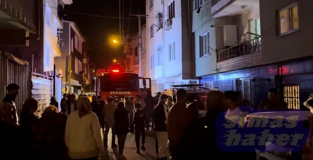 Bursa’da apartman yangını: 4 kişi dumandan etkilendi