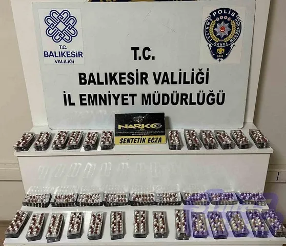 Durdurulan aracın şoförü uyuşturucu ticaretinden tutuklandı