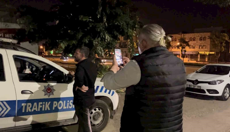  Polisin sabır sınavı kamerada