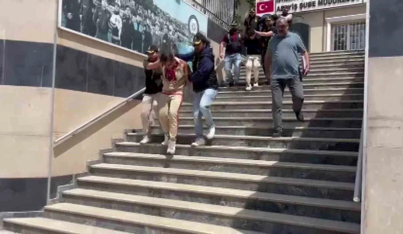 Önce dövüp sonra gasp ettiler, ifadelerinde ’şantajın intikamı için yaptık’ dediler
