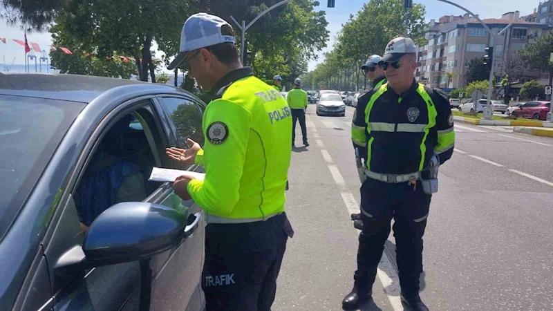 Jandarma ve polisten bilinçlendirme yarışı
