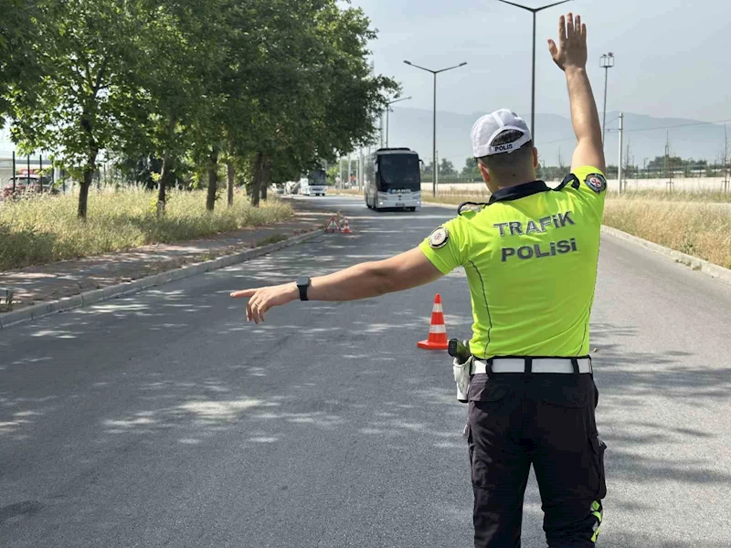 Yaklaşan bayram öncesi tedbirler arttı, otobüsler teker teker durduruldu
