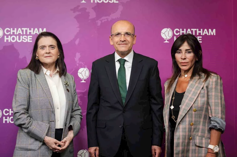 Akbank ve Chatham House, ’Yükselen Güçler ve Çok Kutuplu Dünya’ panelini gerçekleştirdi
