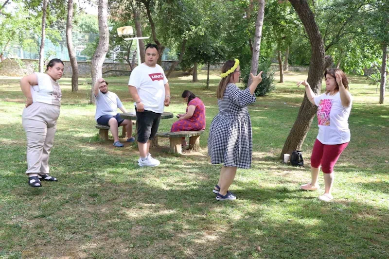 Özel çocuklara özel yaz kampı
