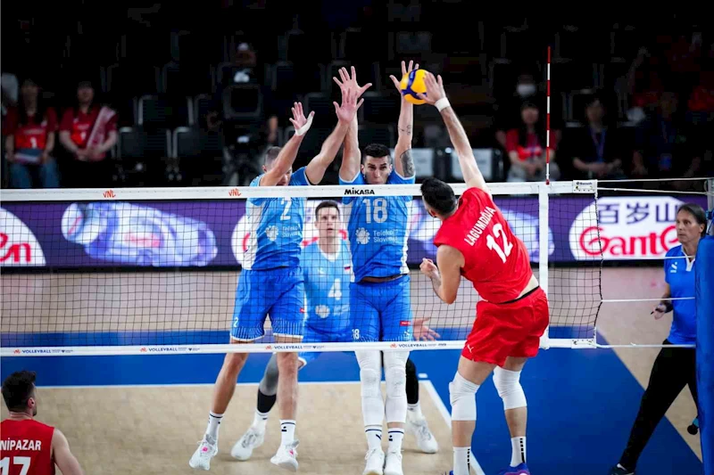 FIVB Voleybol Milletler Ligi: Slovenya: 3 - Türkiye: 0
