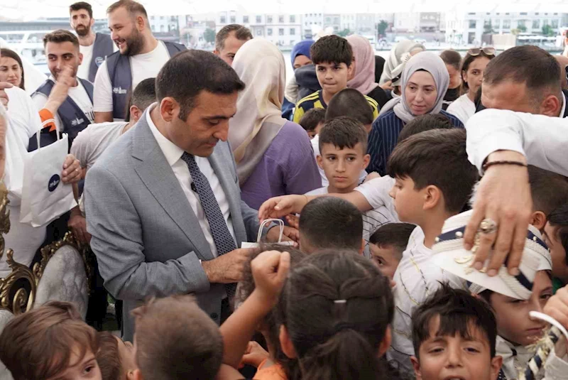 Geleneksel Beyoğlu Sünnet Şöleni bu yıl İstanbul Boğazı’nda gerçekleşti
