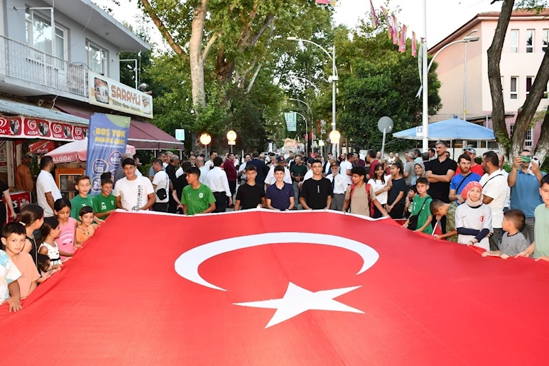 İznikliler 15 Temmuz Demokrasi ve Milli Birlik Günü’nde bir araya geldi
