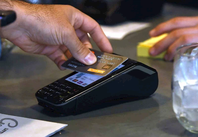 Kredi kartı sayısı arttıkça takip altına alınan sayısı katlanıyor

