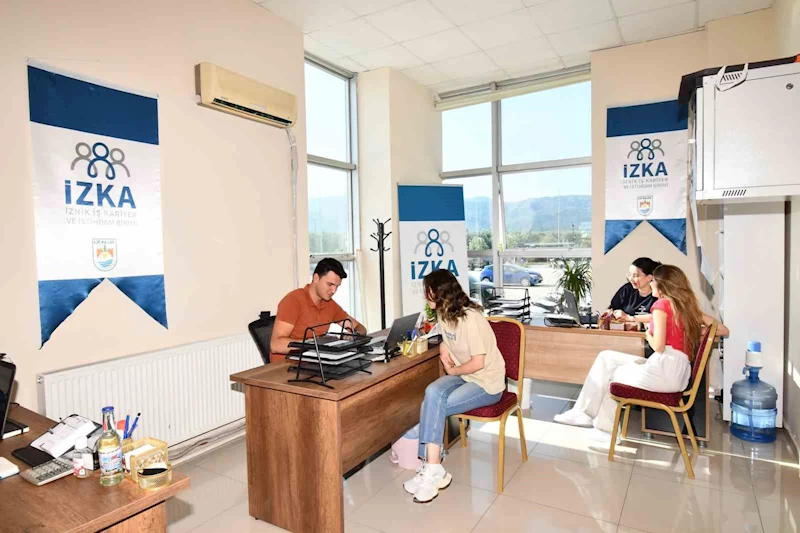 İznik Belediyesi iş kariyer ofisi hizmete başladı
