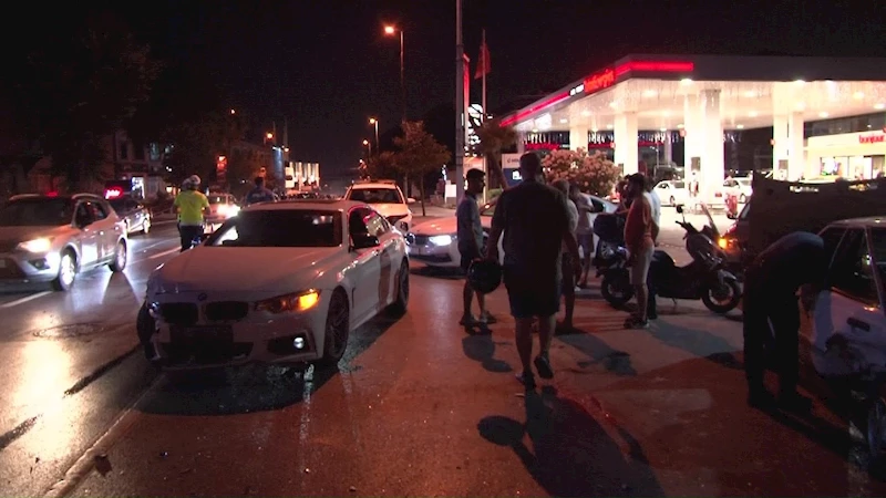 Üsküdar’da iki otomobil çarpıştı: 1 yaralı
