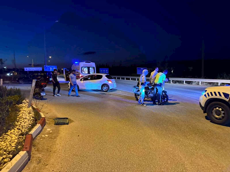 Bilecik’te otomobile çarpan motosiklet sürücüsü yaralandı
