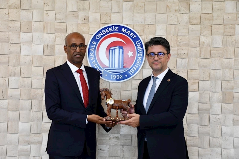 Somali Büyükelçisinden Çanakkale Onsekiz Mart Üniversitesine İş Birliği Ziyareti
