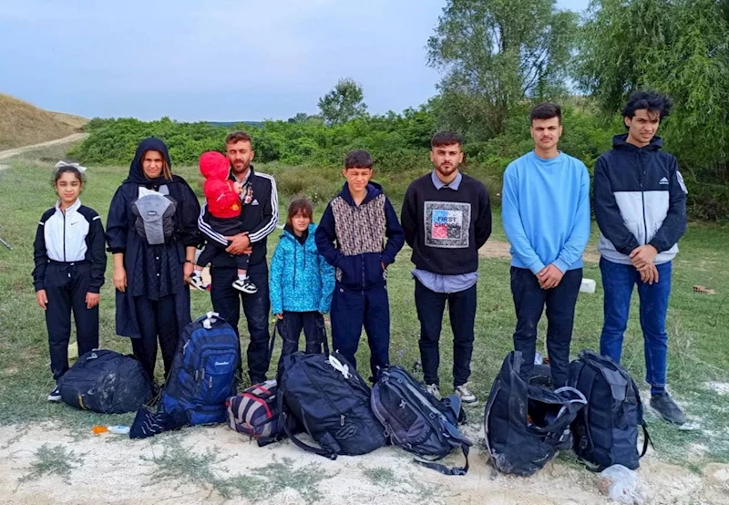 Edirne’de 24 kaçak göçmen yakalandı
