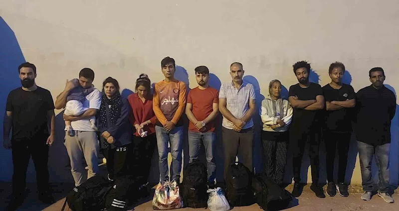 Edirne’de göçmen operasyonu: 23 kaçak göçmen yakalandı
