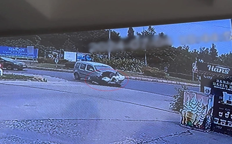 Tekirdağ’da dönel kavşaktaki kaza kamerada
