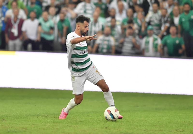 TFF 3. Lig: Bursaspor: 3 - Tokat Belediye Plevne Spor: 0
