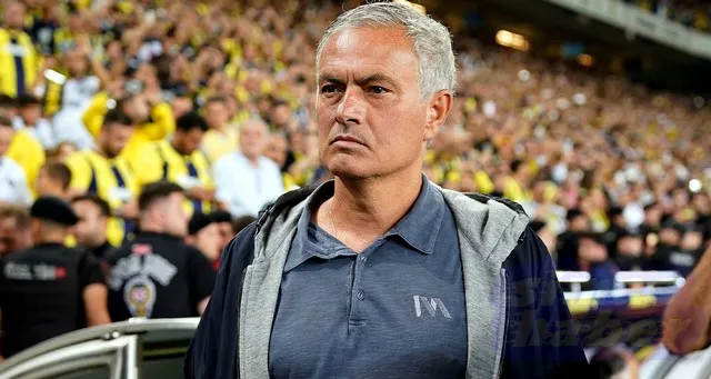 Jose Mourinho’dan derbide 2 değişiklik