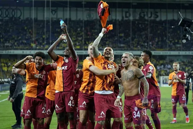 Galatasaray deplasmandaki yenilmezliğini 15 maça çıkardı