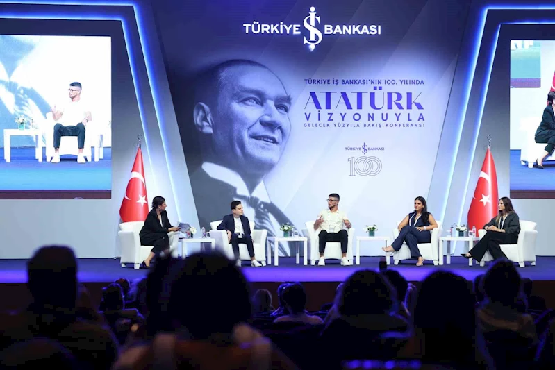 ’Atatürk Vizyonuyla Gelecek Yüzyıla Bakış’ konferansında bilim, spor ve sanat konuşuldu
