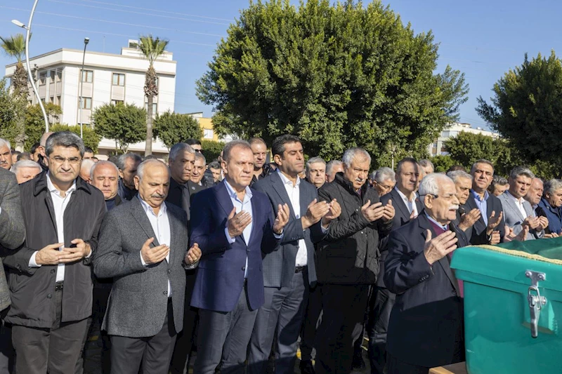 Başkan Seçer, Halasını Son Yolculuğuna Uğurladı