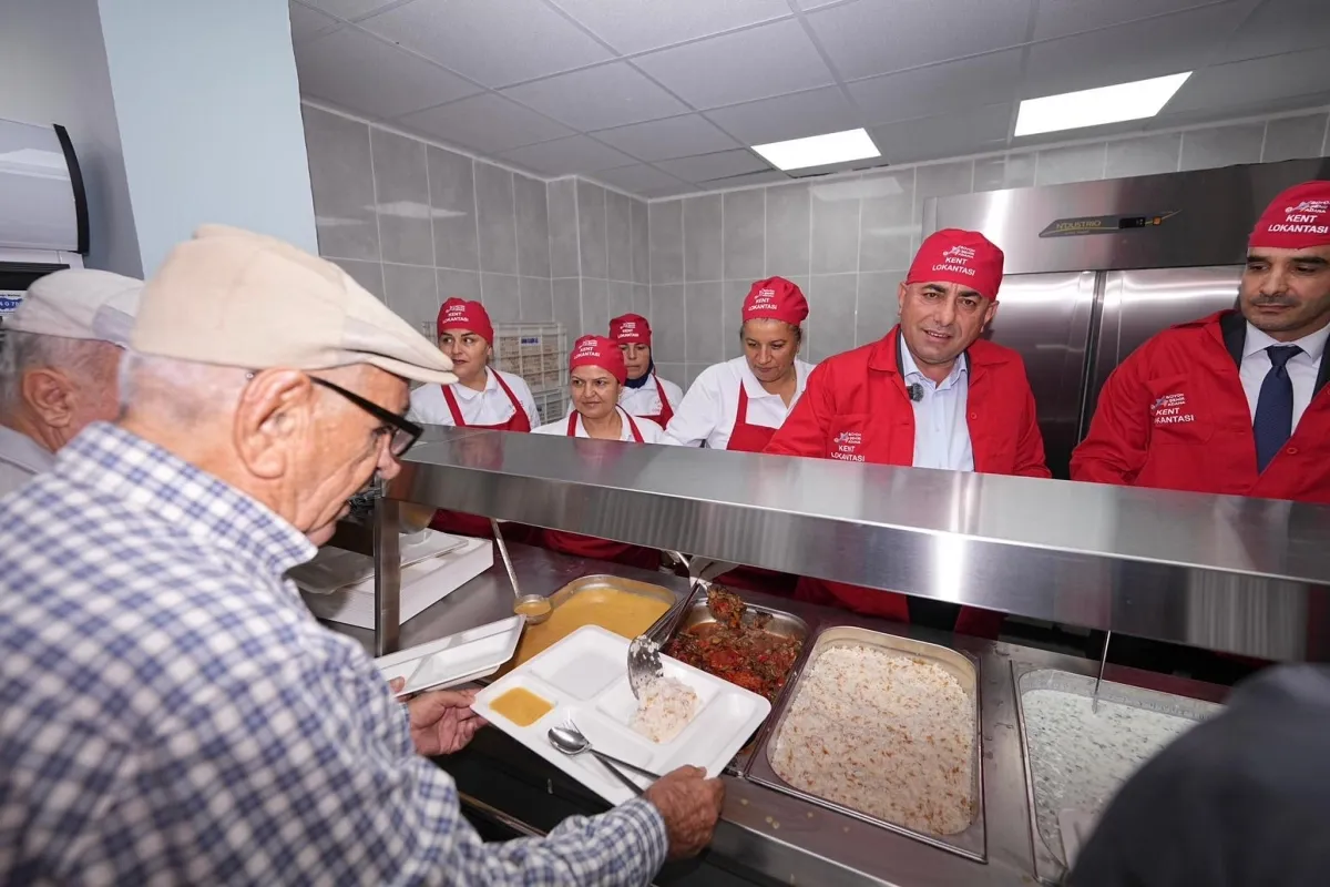 Adana Büyükşehir Belediyesi Kent Lokantası halkın hizmetinde