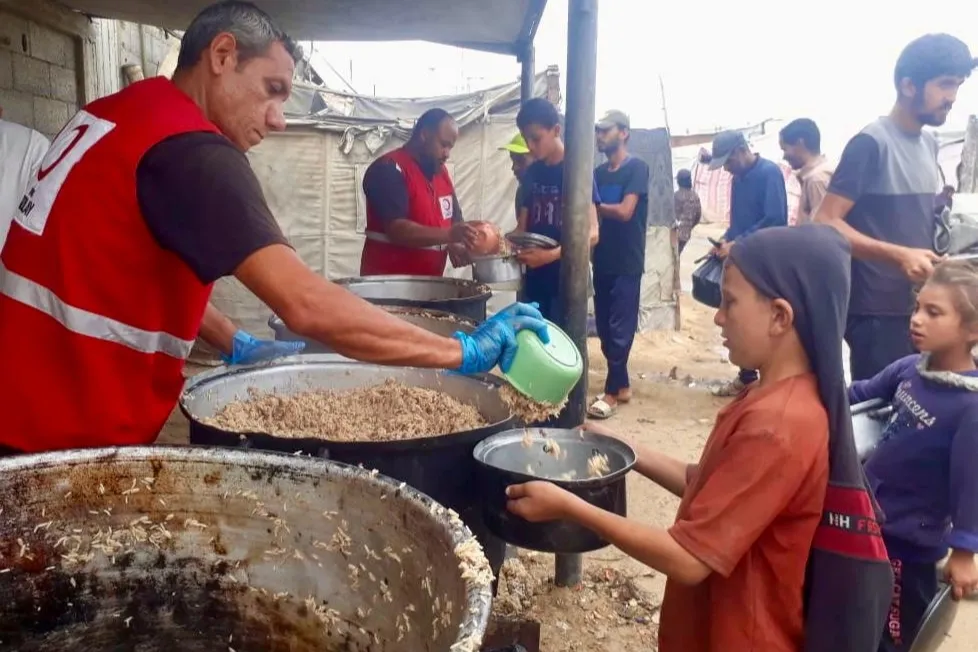 Türk Kızılay ateşkes sonrası yardımları artırdı