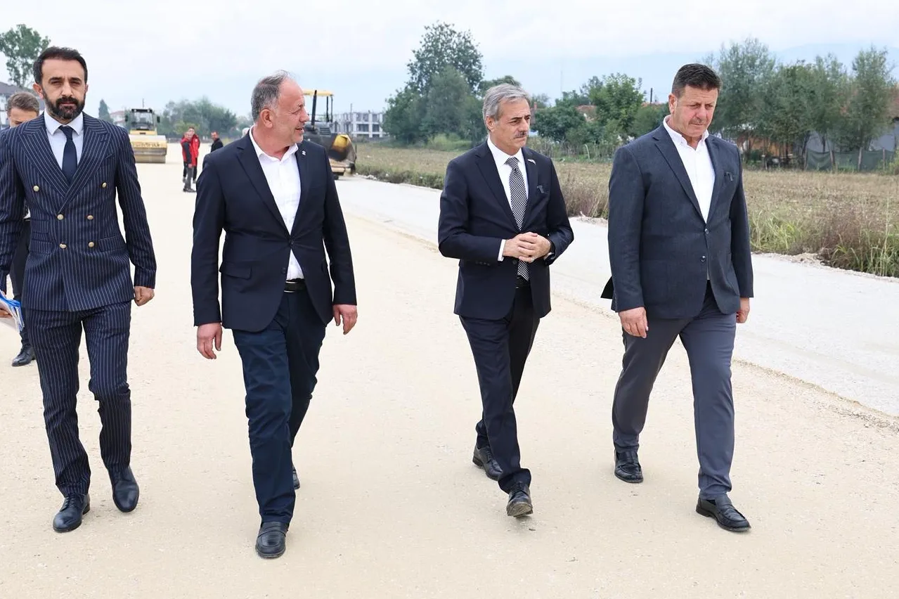 Başkan Alemdar Akyazı’da yatırımları inceledi