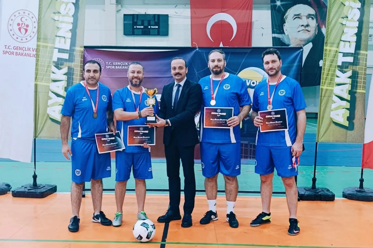 Ayak tenisinde Bursa Büyükşehir