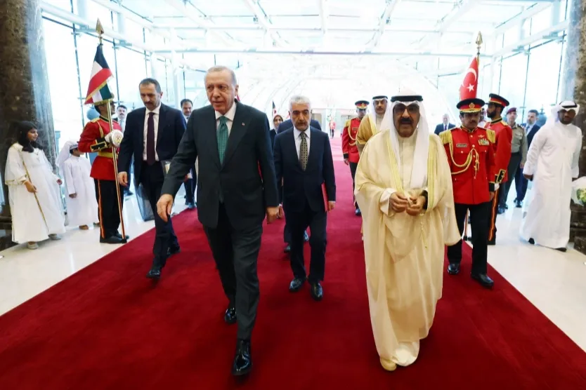 Cumhurbaşkanı Erdoğan, Körfez turunun ilk durağı Kuveyt’te! Kuveyt